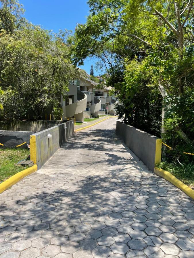 Apto Em Condominio No Centro De Bombinhas, Proximo Da Praia מראה חיצוני תמונה